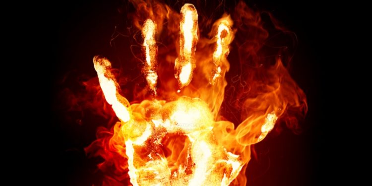 Bahaya Api Neraka bagi Orang yang Tidak Bijak dengan Harta